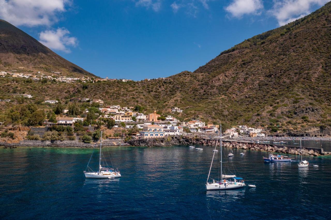 Hotel L'Ariana Isole Eolie - Una Esperienze Leni Exterior photo