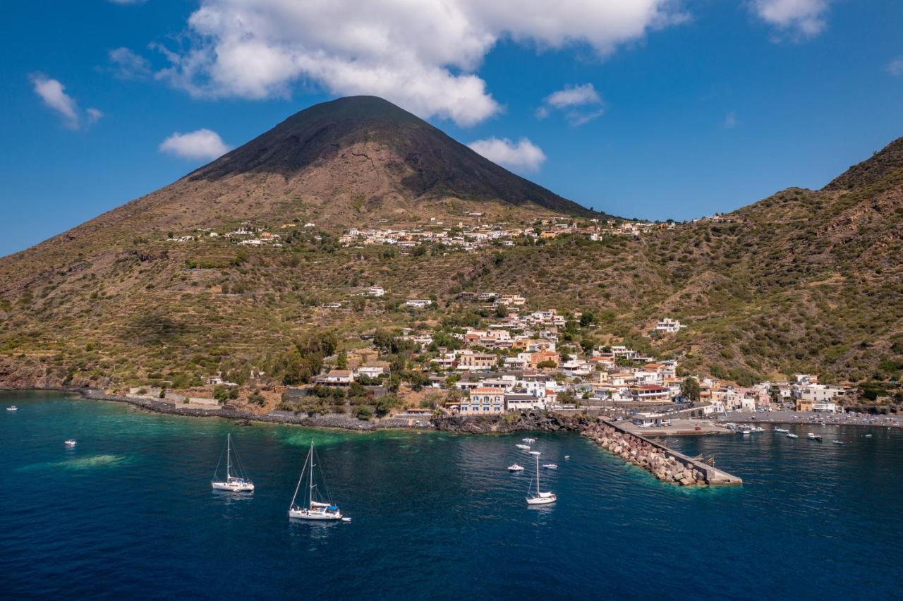 Hotel L'Ariana Isole Eolie - Una Esperienze Leni Exterior photo