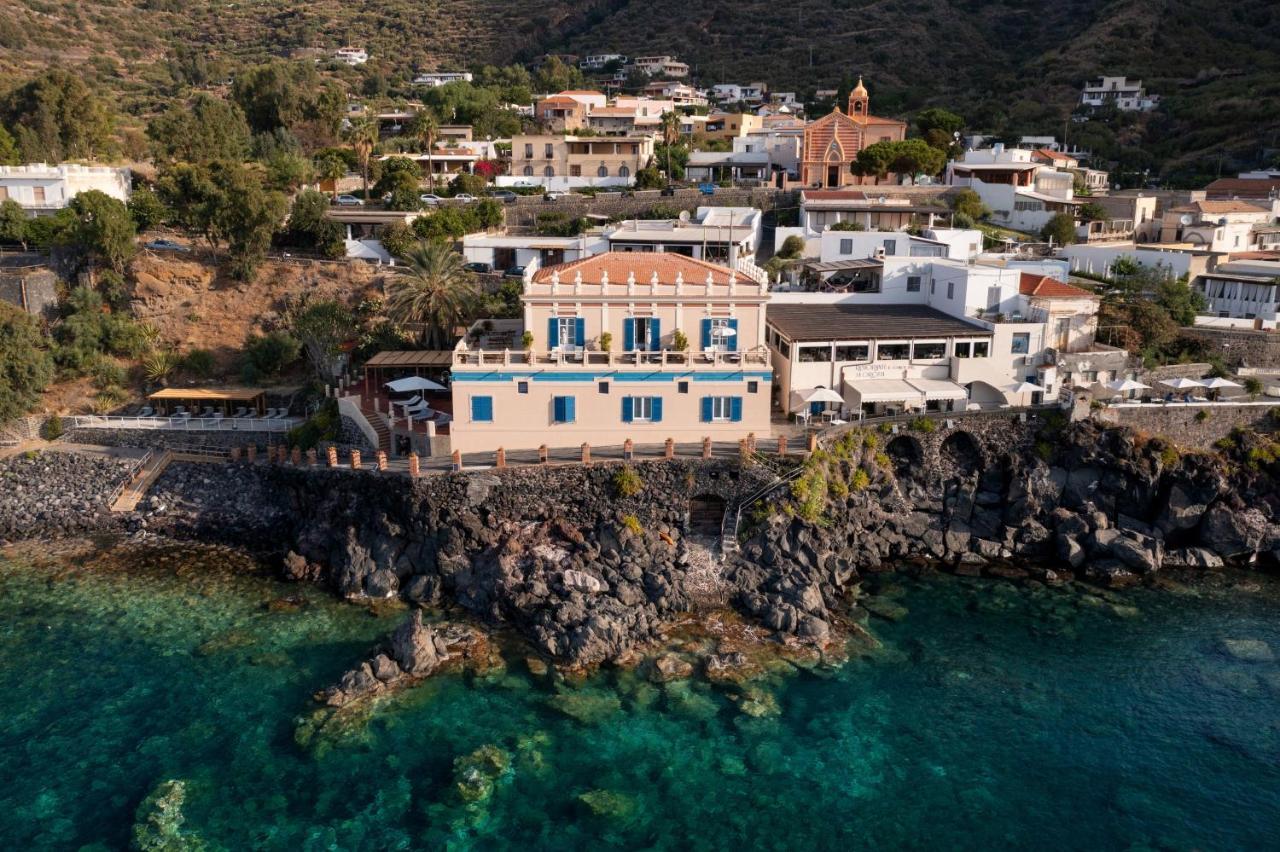 Hotel L'Ariana Isole Eolie - Una Esperienze Leni Exterior photo